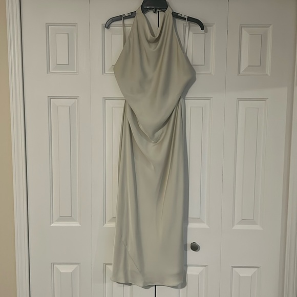 Aritzia Babaton Audience Satin Dress - Picture 1 of 7